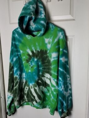 Gildan Green & Teal Tie-Dye Pullover Hoodie Large No Strings